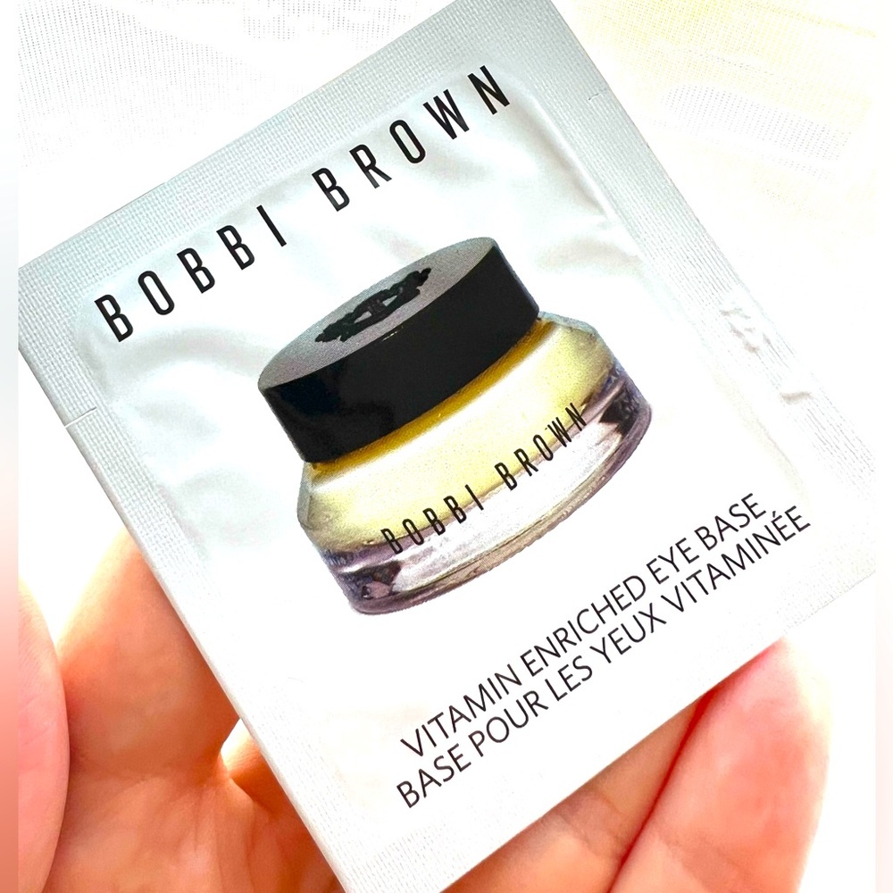 5 for 25⚡️Bobbi Brown Vitamin Enriched Eye Base Primer & Moisturizer 1.5ml